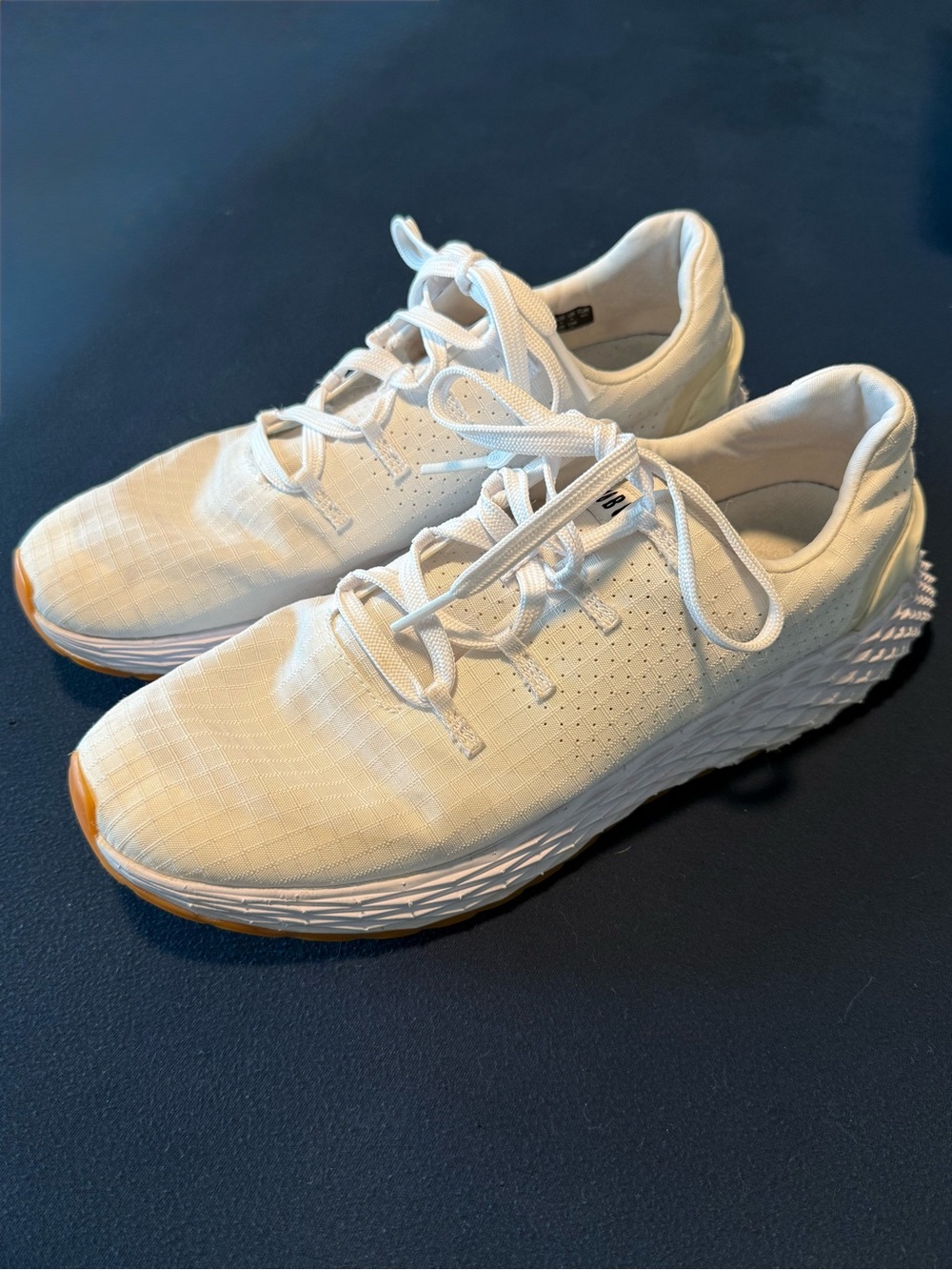Women’s 10.5 Men’s 9 NOBULL Ripstop Runner